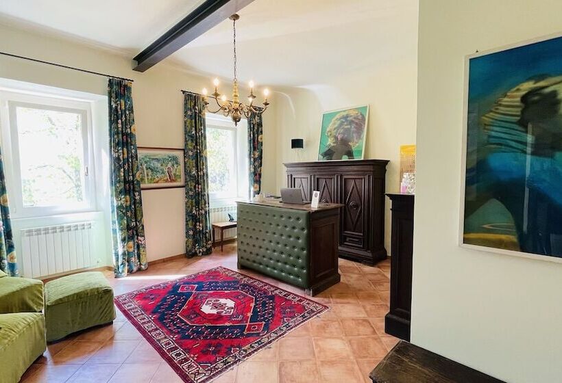 Отель B&b Villa Dei Priori