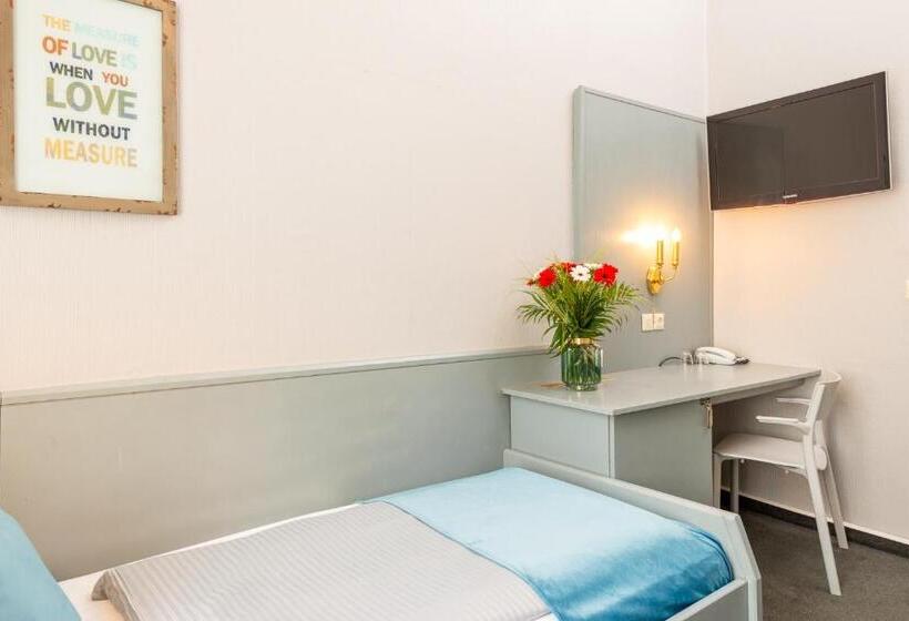 W22 Hotel Am Kurfürstendamm