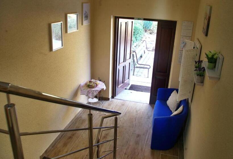 Отель Wellness Penzion Maxim