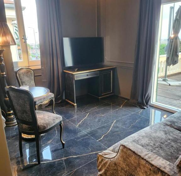 Отель Zia Piera