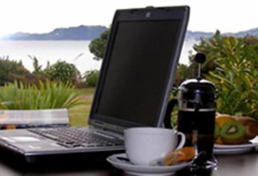 מוטל Asure 83 By The Sea Motor Lodge