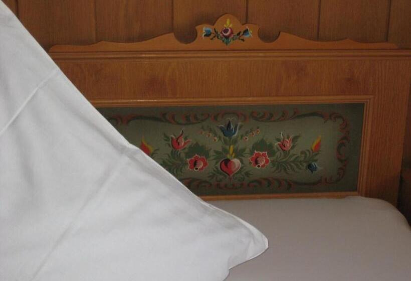 Oberdeisenhof Land  Und Wanderhotel Garni