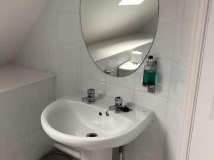 Penny Farthing Hotel & Cottages