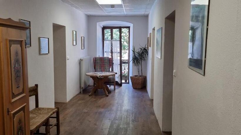 پانسیون Gasthof Zum Rassen