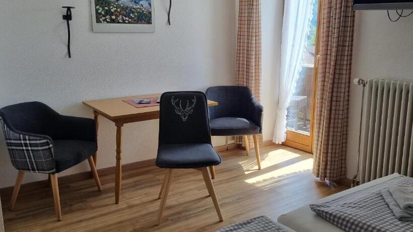 پانسیون Gasthof Zum Rassen