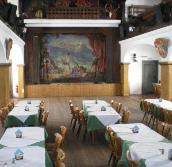 پانسیون Gasthof Zum Rassen