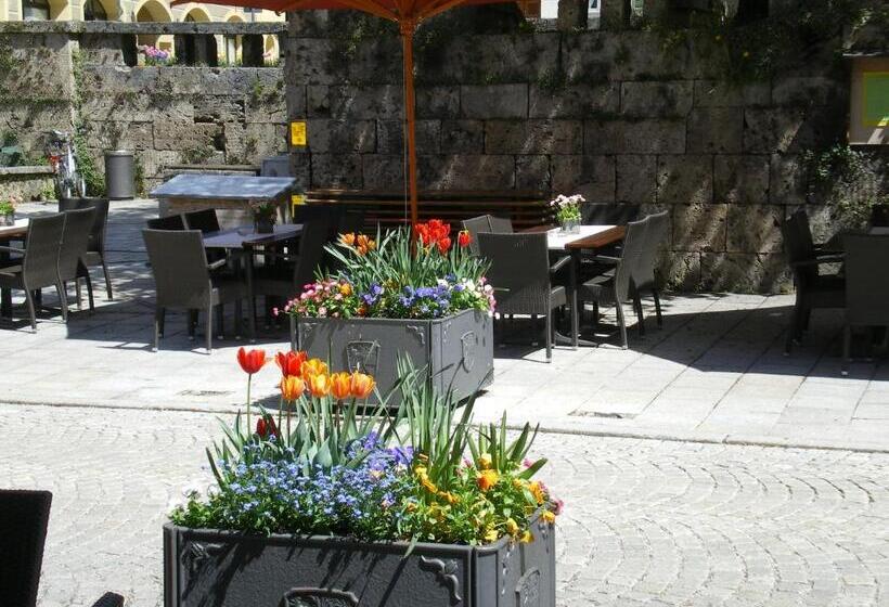 پانسیون Gasthof Zum Rassen