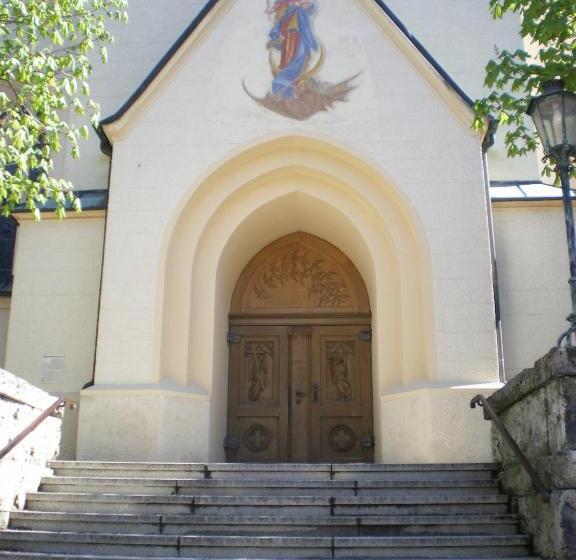 پانسیون Gasthof Zum Rassen