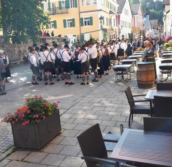 پانسیون Gasthof Zum Rassen