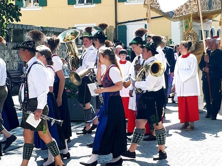 پانسیون Gasthof Zum Rassen