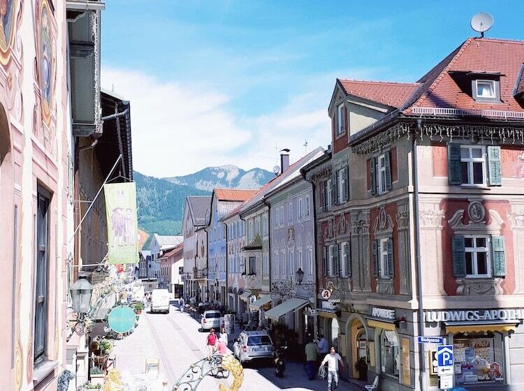 پانسیون Gasthof Zum Rassen