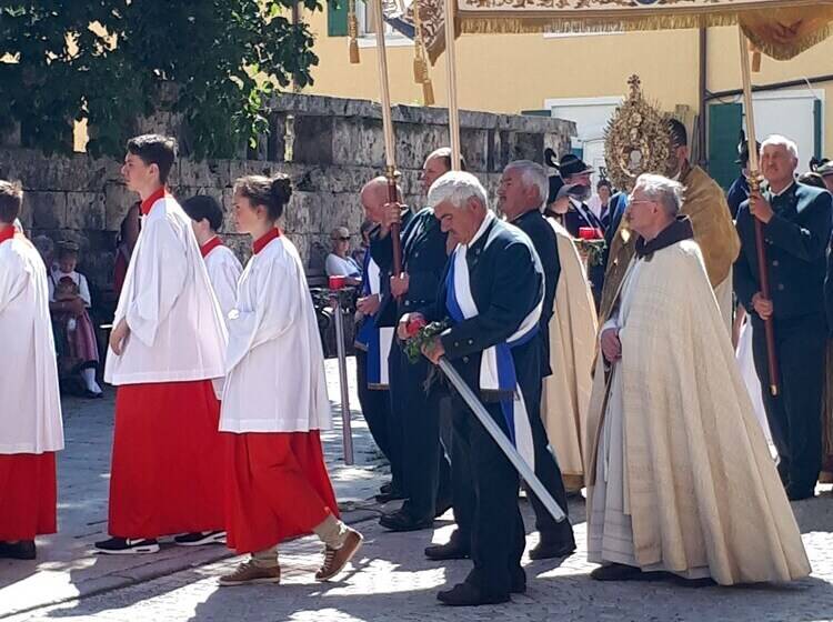 پانسیون Gasthof Zum Rassen