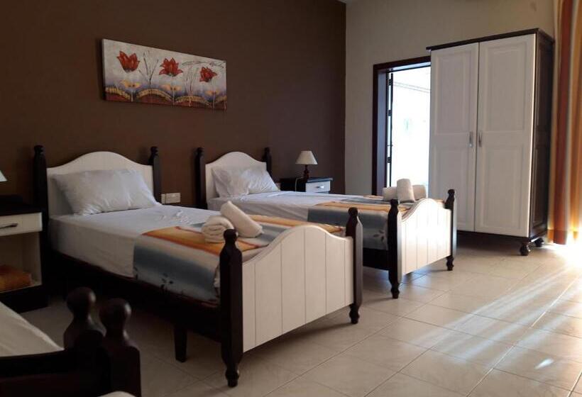 پانسیون Mariblu