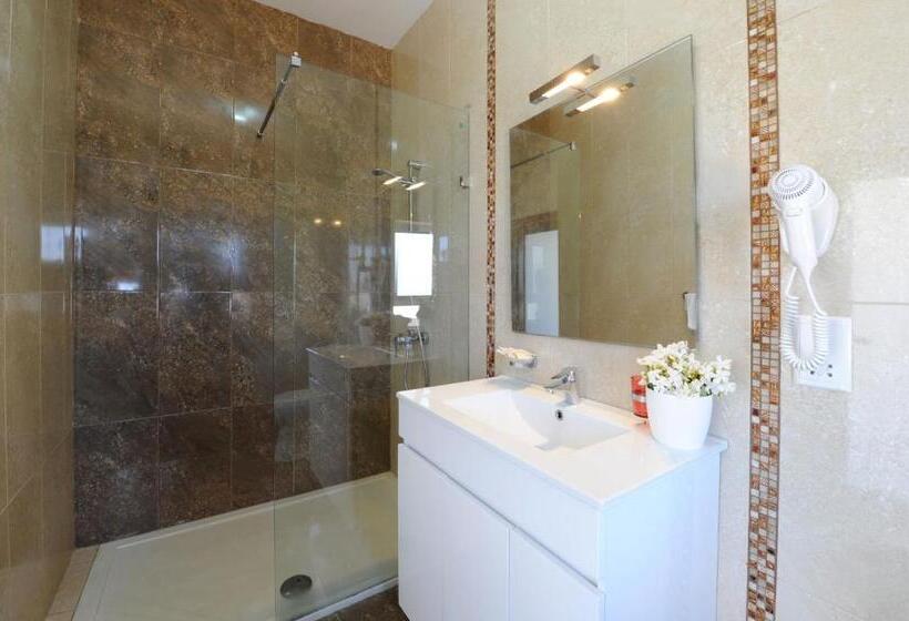 پانسیون Mariblu