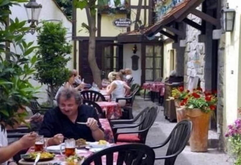 Spundloch Das Hotel & Weinrestaurant