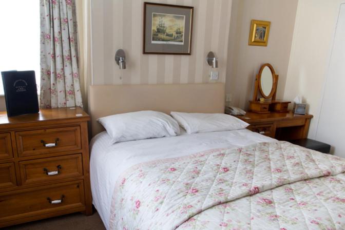 Trehellas House Hotel & Courthouse Restaurant