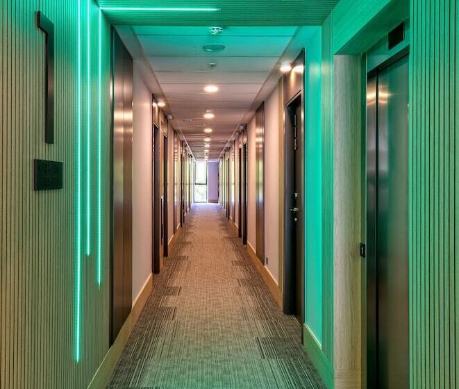 هتل DWO Colours Alcalá