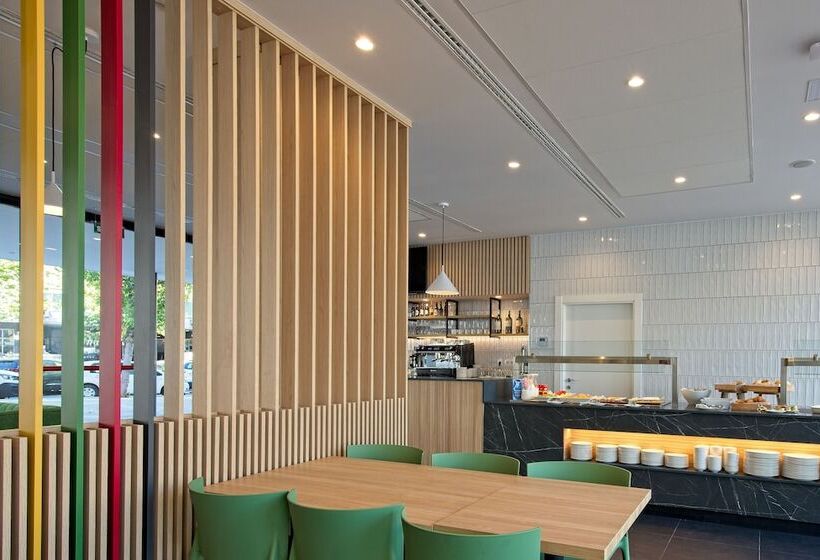 هتل DWO Colours Alcalá