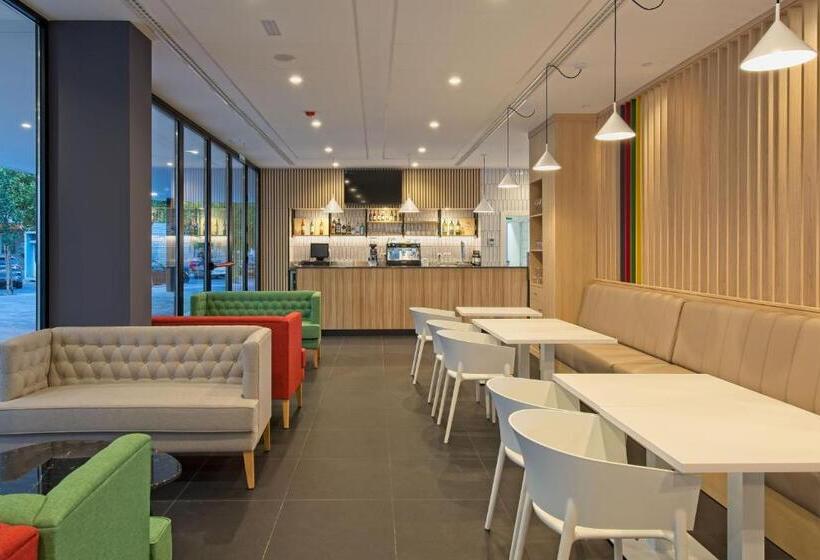 هتل DWO Colours Alcalá