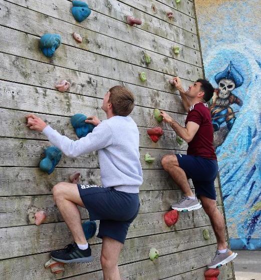 הוסטל Homefield