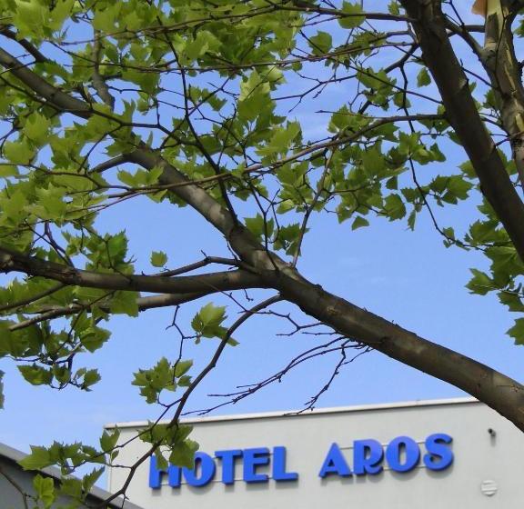 בית מלון כפרי Aros