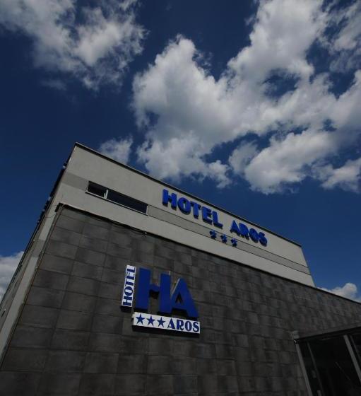 בית מלון כפרי Aros