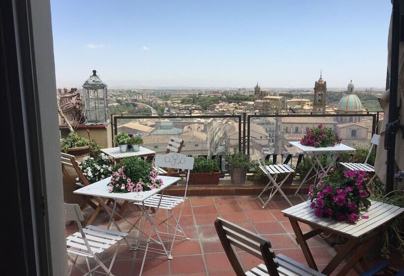 Bed and Breakfast Casa Tipica Siciliana Patronale Home Bedandbreakfast Tremetrisoprailcielo Camere Con Vista, Colazion