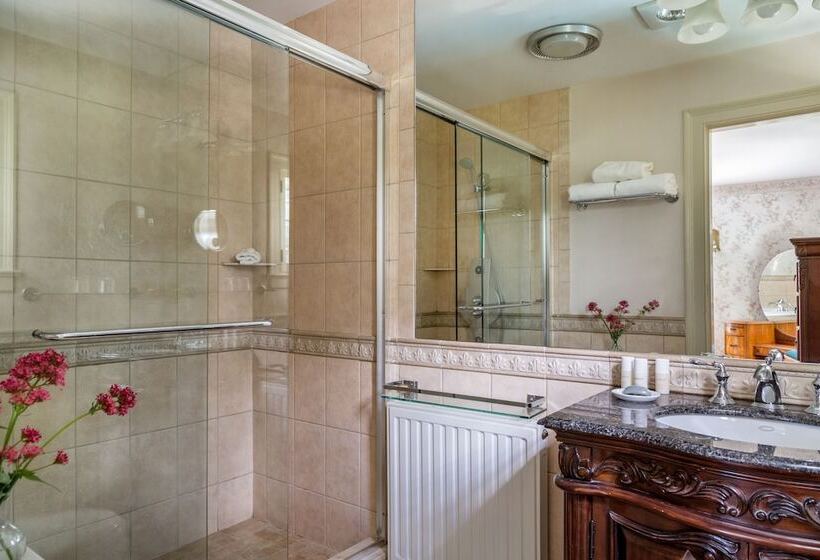 تختخواب و صبحانه Devonfield Inn