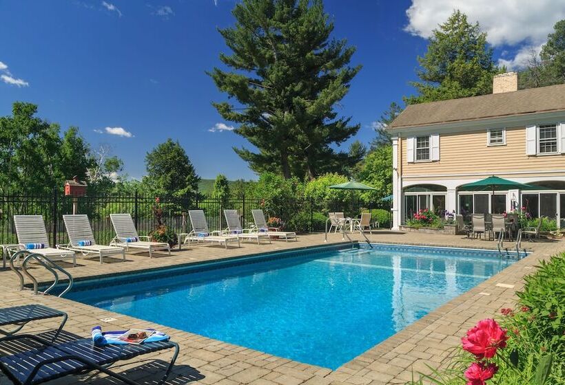 تختخواب و صبحانه Devonfield Inn