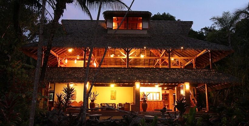 Copa De Arbol Beach & Rainforest Resort