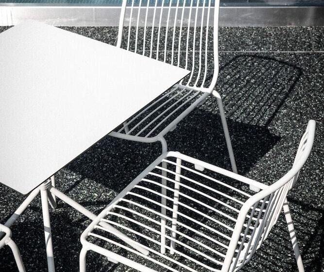 בית מלון כפרי Adler Historic Guesthouse