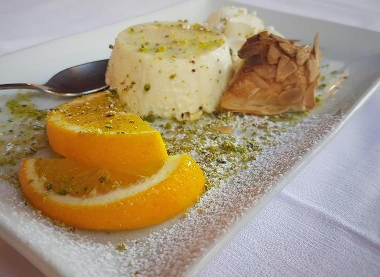 בית מלון כפרי Aganoor