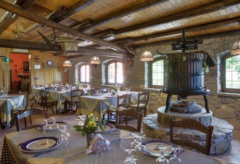 ホテル Agriturismo Al Poggetto