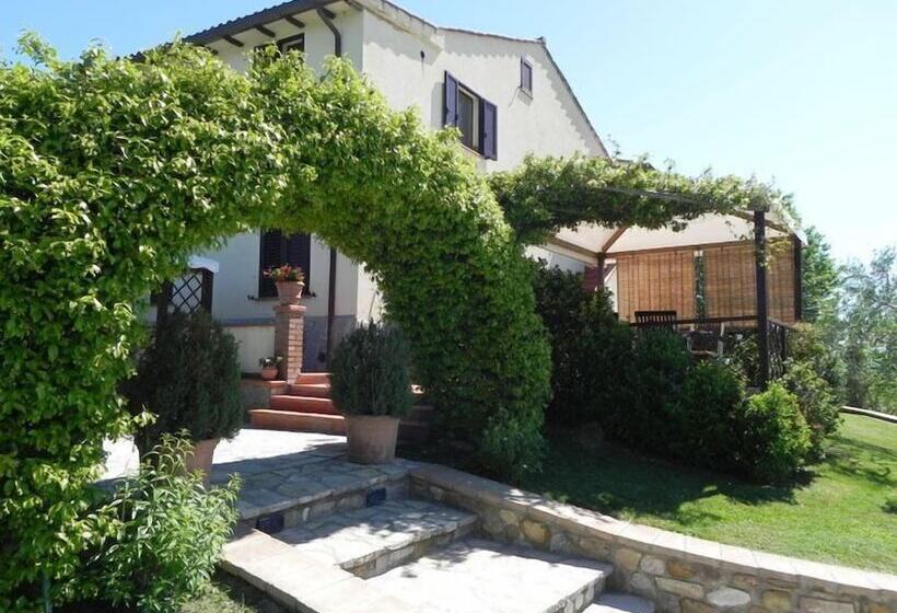 فندق Panorama   Agriturismo Il Girasole