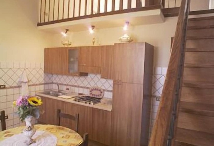 فندق Panorama   Agriturismo Il Girasole