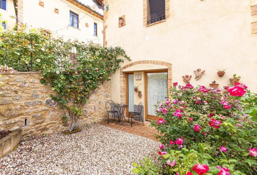 فندق Agriturismo Il Segreto Di Pietrafitta