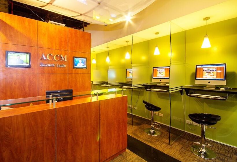 هتل Aim Conference Center