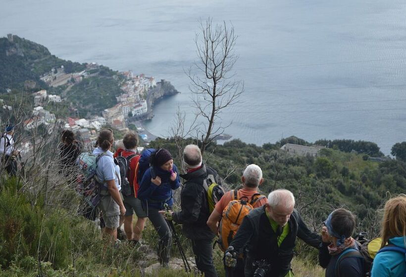 Отель Albergo L Antico Convitto
