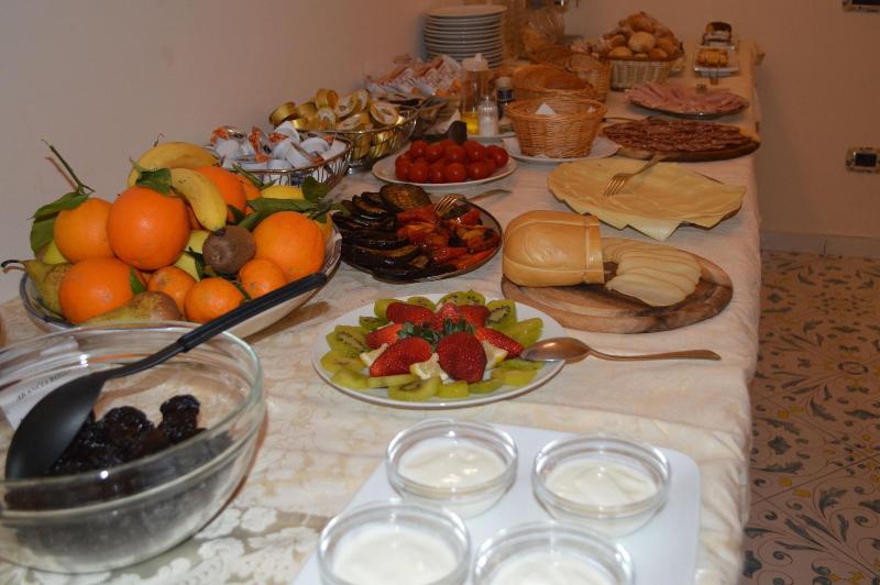 هتل Albergo L Antico Convitto