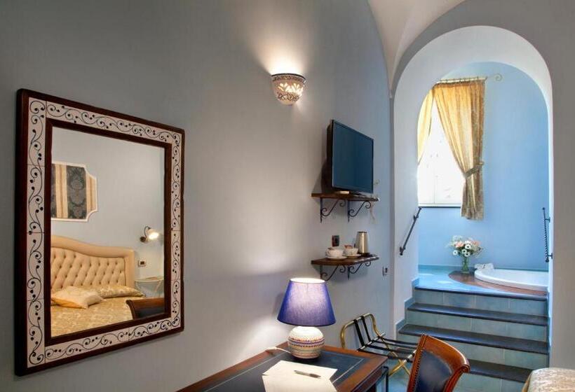 هتل Albergo L Antico Convitto