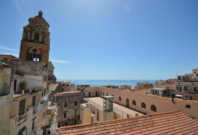 Отель Albergo L Antico Convitto