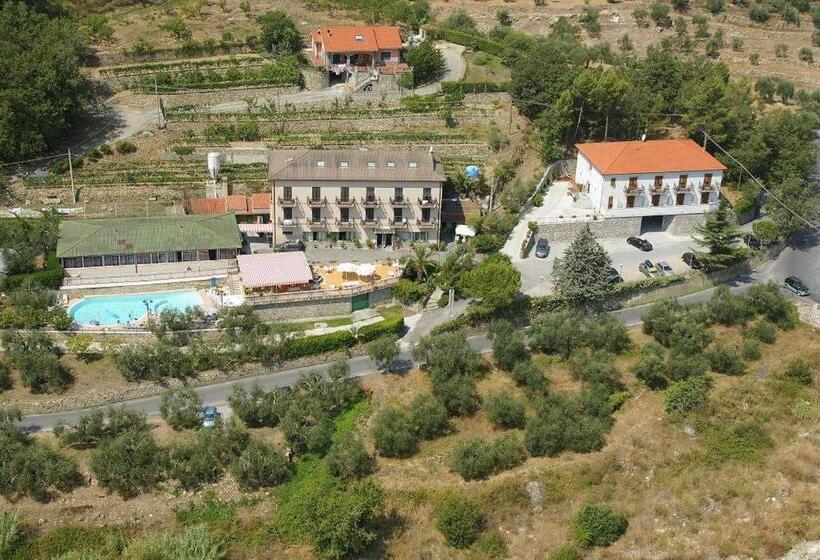 هتل Albergo Ristorante San Matteo