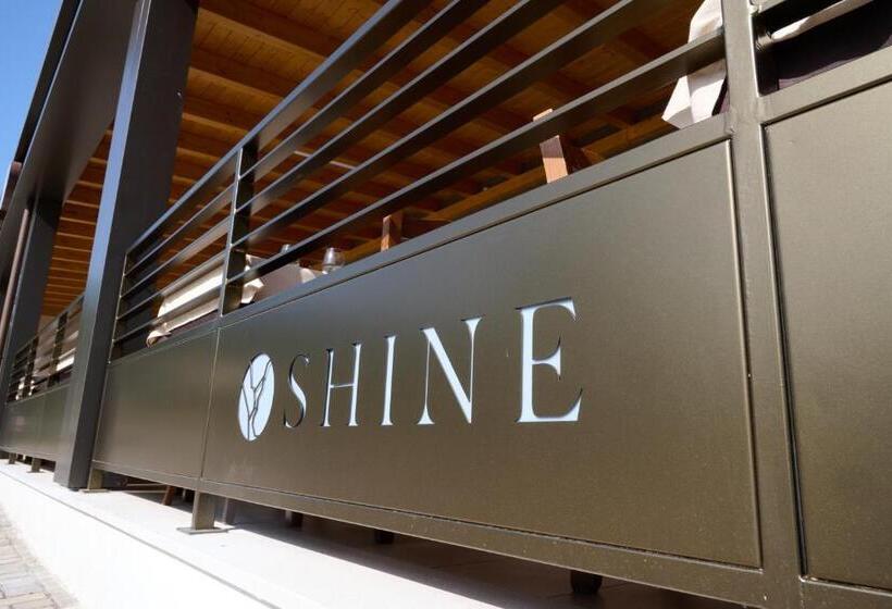 호텔 Albergo Shine