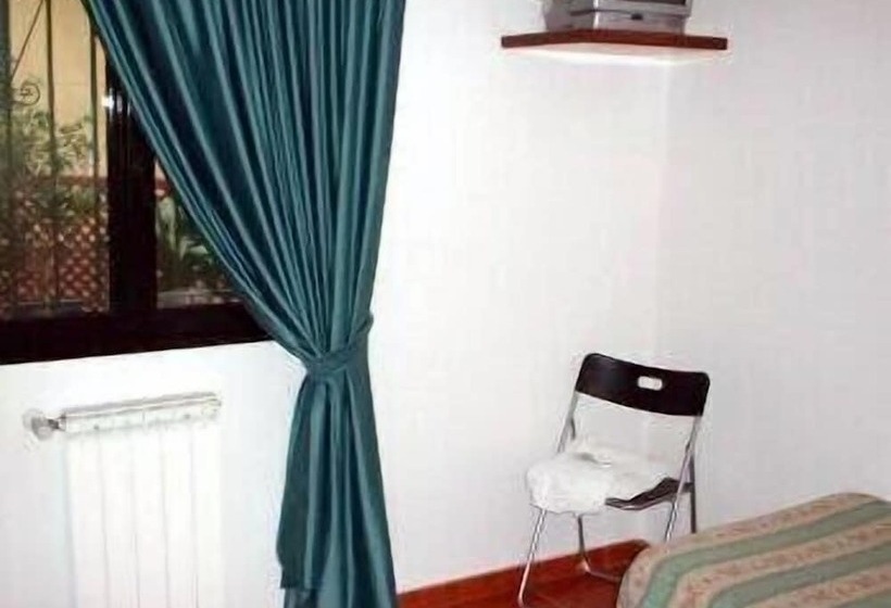 هتل Albergo Sonia