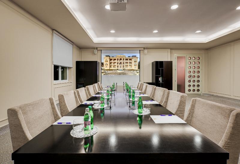 هتل Aleksander Medical & Spa