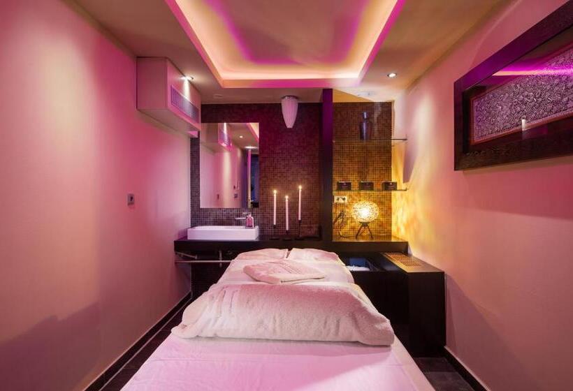 هتل Aleksander Medical & Spa