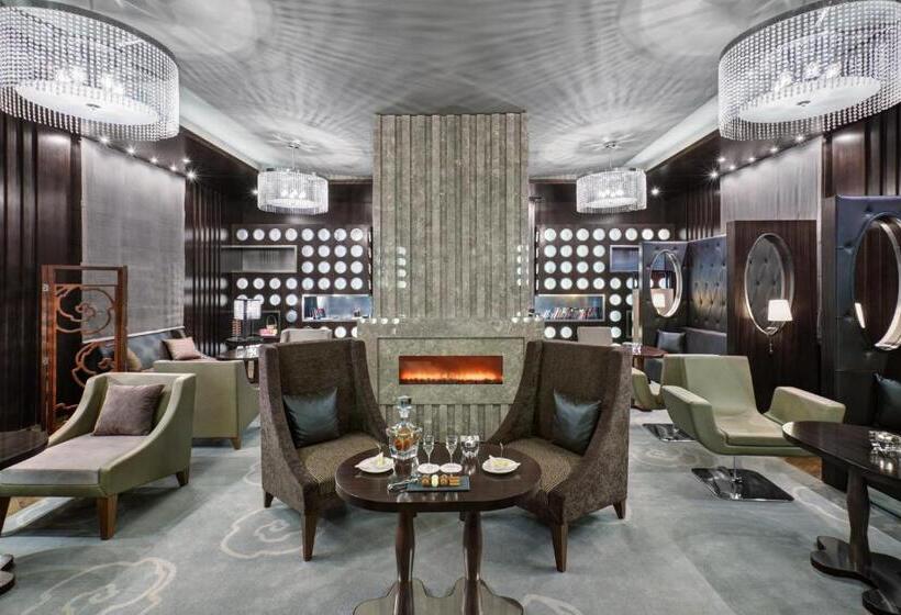 هتل Aleksander Medical & Spa