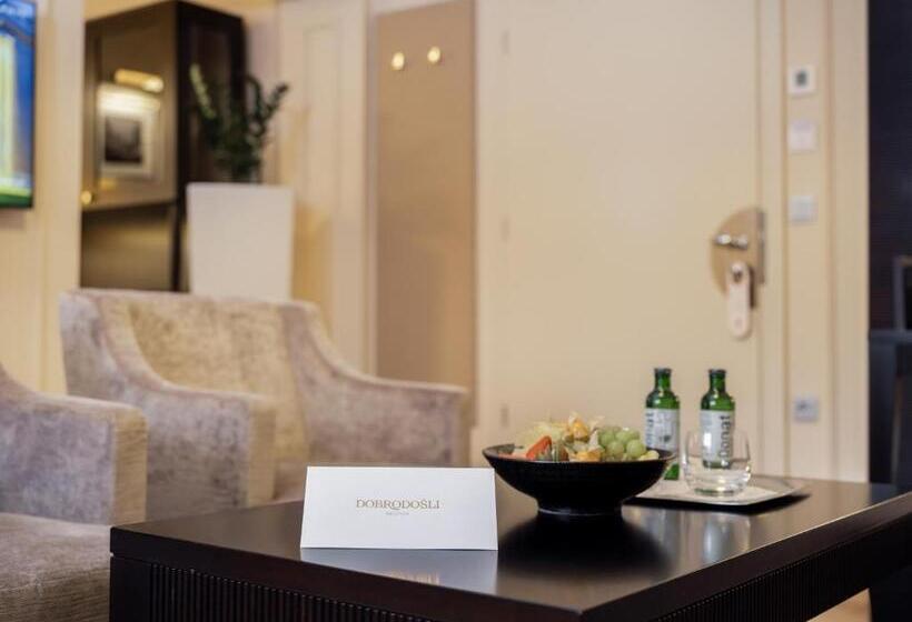 هتل Aleksander Medical & Spa