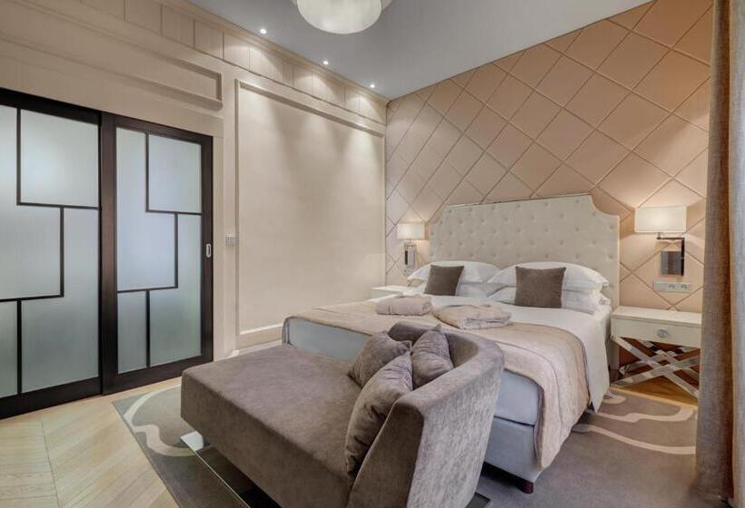 هتل Aleksander Medical & Spa