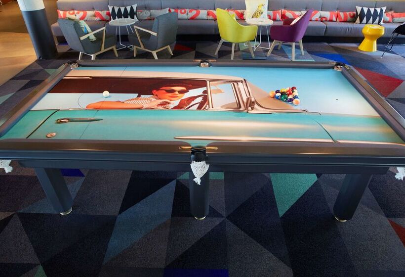 בית מלון כפרי Atura Blacktown